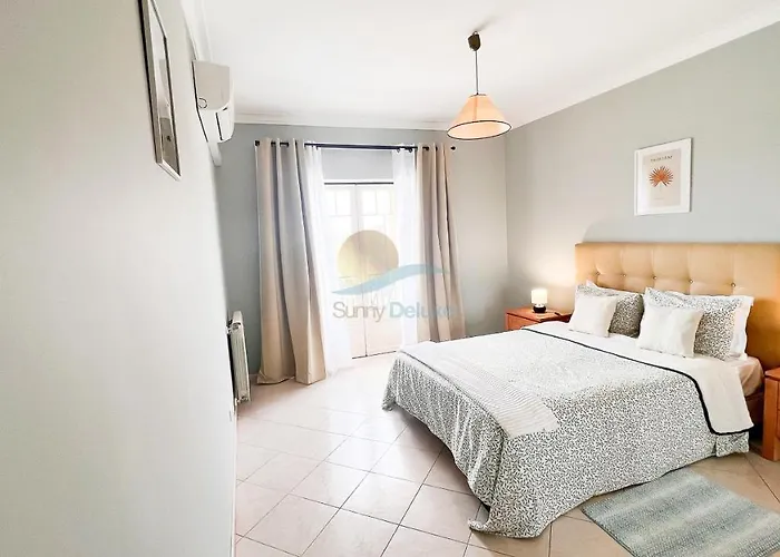 Da Oura By Sunny Deluxe Apartment *