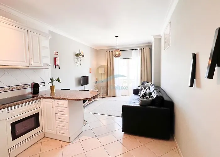 Apartment Da Oura By Sunny Deluxe